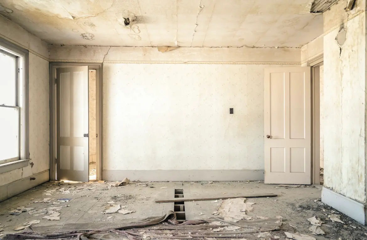 Waste disposal crew managing a cleanout project in Hollister